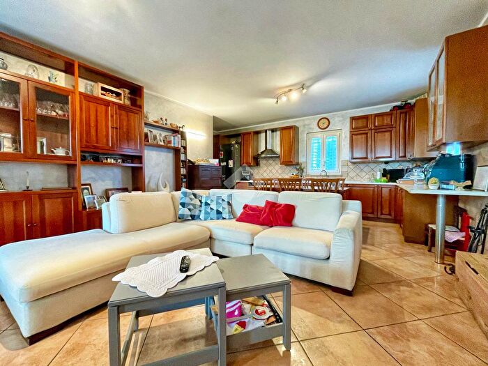 Casa quadrilocale in vendita in Strada Vidosetta, Pontevico