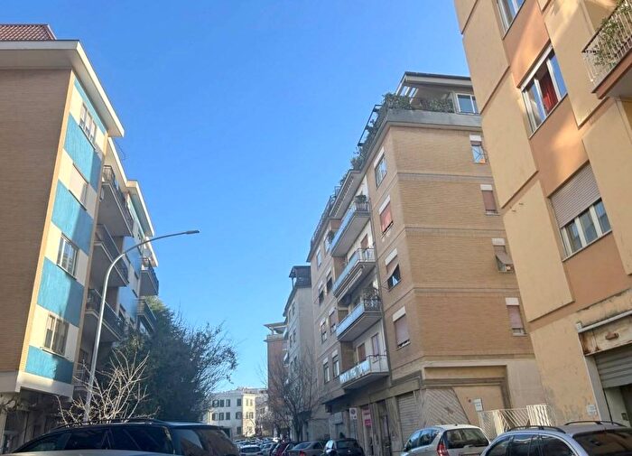 Appartamento quadrilocale in affitto in Via Montello, Murialdo Cappuccini, Viterbo