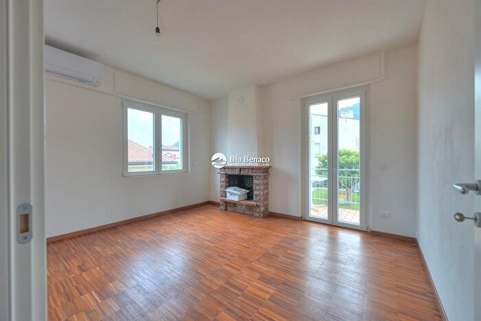 Appartamento bilocale in vendita in Via Galileo Galilei, Toscolano Maderno