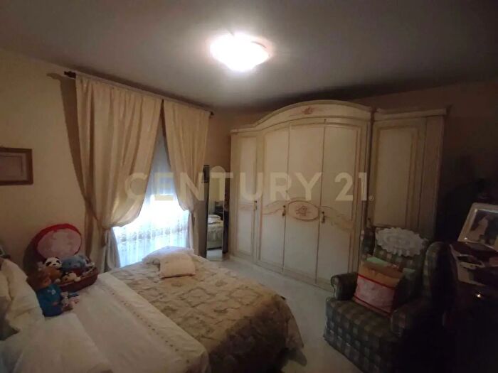 Appartamento trilocale in vendita in Via Tremestieri B, Mascalucia