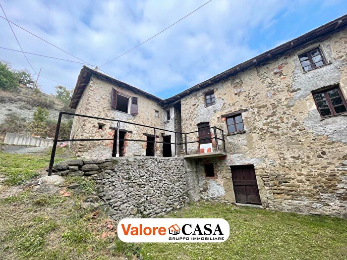 Casa con 7 locali in vendita in Spigno Monferrato