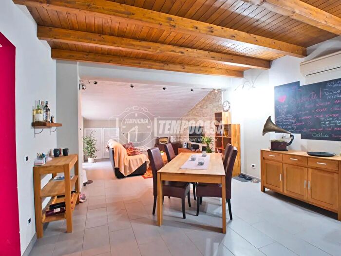 Appartamento trilocale in vendita in Via Galileo Ferraris, Asigliano Vercellese