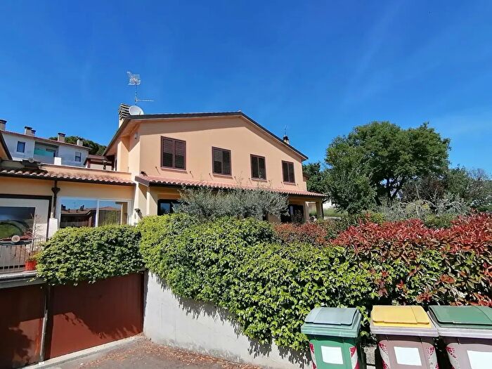 Casa con 5 locali in vendita in Via Martio Bulgarelli B, Marsciano