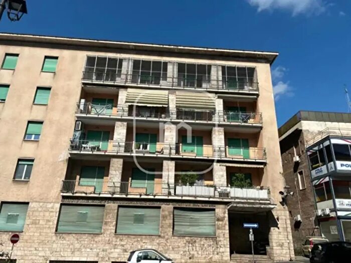 Appartamento quadrilocale in vendita in Corso della Repubblica, Velletri