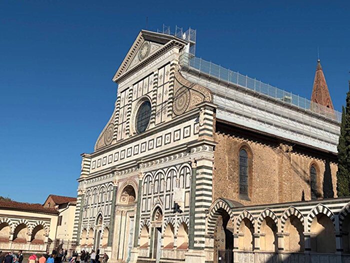 Casa quadrilocale in affitto in Piazza di Santa Maria Novella, Santa Maria Novella, Firenze