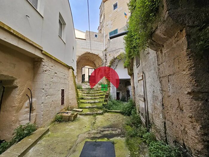 Casa monolocale in vendita in Via Santa Cesarea, Matera