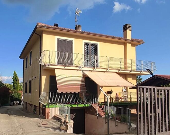 Casa quadrilocale in vendita in Via Via Prenestina Antica, Palestrina