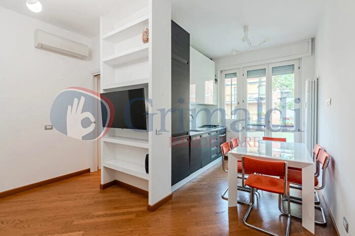 Appartamento bilocale in affitto in Via Monreale, Milano