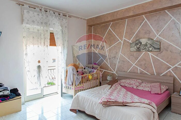 Appartamento con 7 locali in vendita in Via Vittorio Emanuele, Adrano