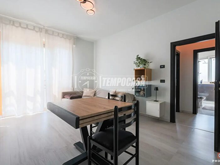 Appartamento trilocale in vendita in Via Umberto Brunelli, Lugo