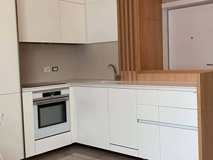 Appartamento bilocale in affitto in Via Savona, Solari, Milano