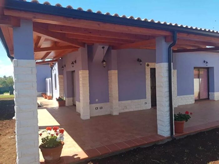 Casa trilocale in affitto in Siracusa