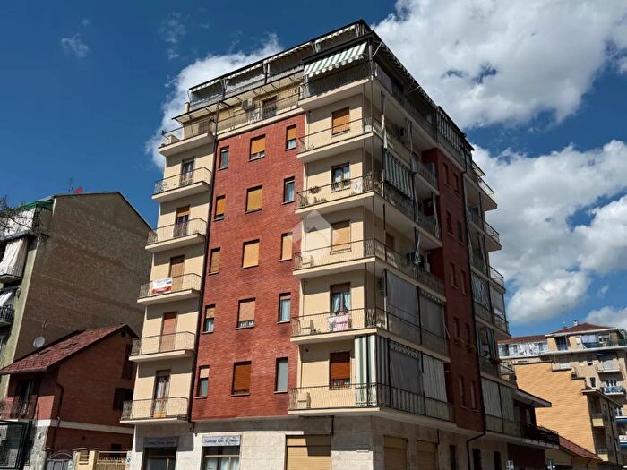 Appartamento bilocale in vendita in Appartamento Forlì, Torino