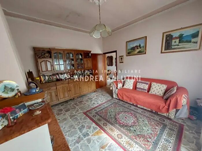 Casa con 5 locali in vendita in Montopoli In Val DArno