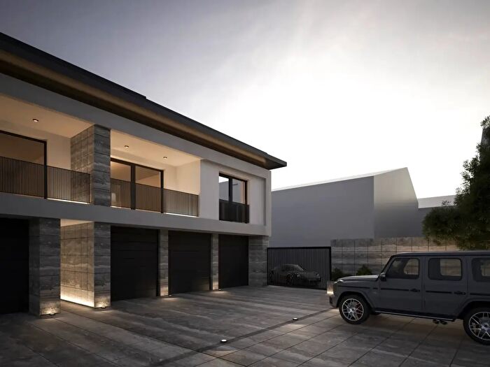 Appartamento trilocale in vendita in Via Borroni, Mariano Comense