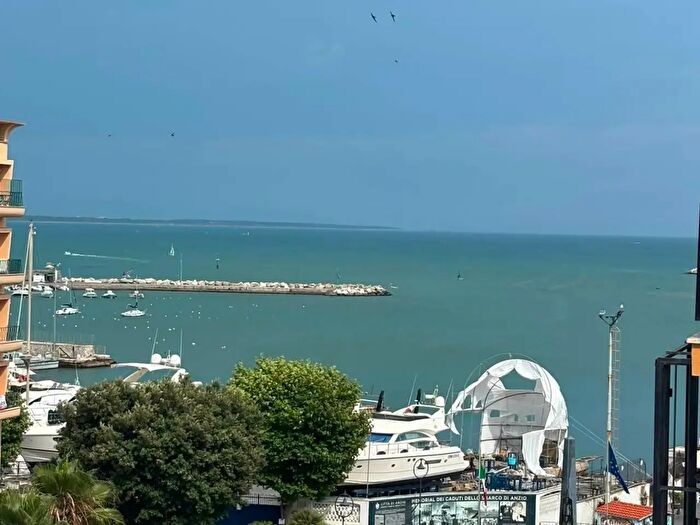 Appartamento quadrilocale in vendita in Vicolo Mimma Pollastrini, Anzio