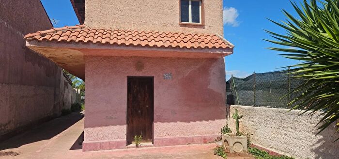 Casa trilocale in vendita in Strada per Floridia Siracusa, Siracusa