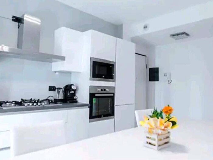 Appartamento bilocale in affitto in Via Q di Vona, Centro, Cassano dAdda