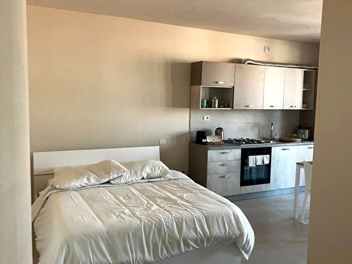 Appartamento monolocale in affitto in Via Cesare Aroldi, Centro, Viadana