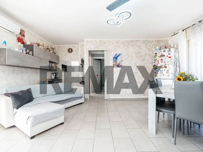Appartamento trilocale in vendita in Via San Nullo, Catania