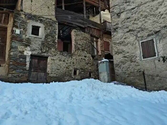 Casa quadrilocale in vendita in Via Bricalli, Caspoggio