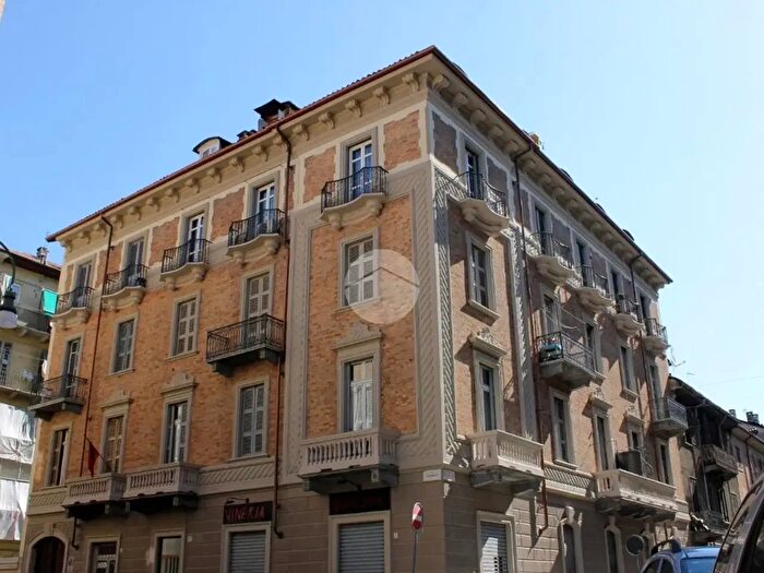 Appartamento trilocale in affitto in Via Germanasca, Torino