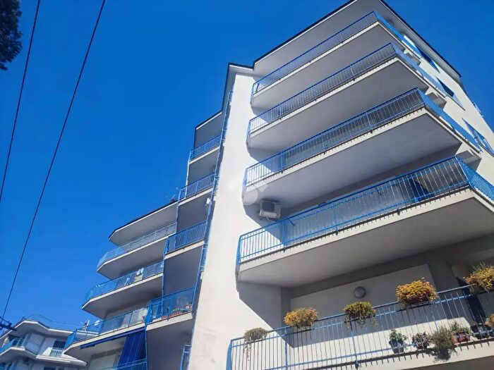 Appartamento trilocale in vendita in Traversa Michele Pietravalle, Napoli