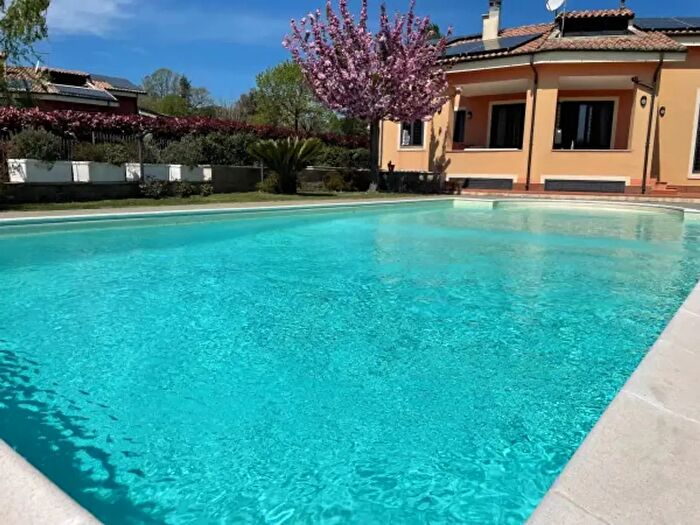 Casa con 6 locali in vendita in Via della Macchia, Bracciano