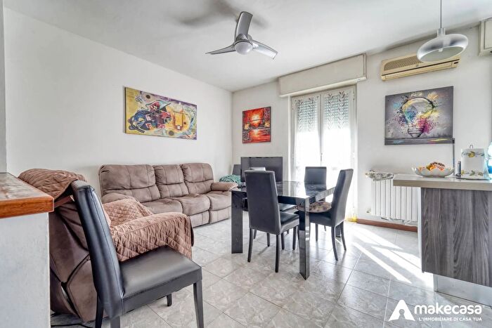 Appartamento trilocale in vendita in Via Marmont, Cervignano DAdda