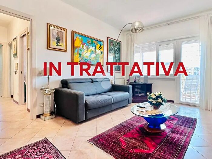 Appartamento bilocale in vendita in Via Cassia, Roma