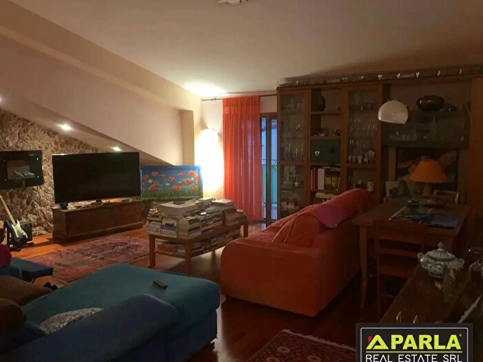 Appartamento con 5 locali in vendita in Gioiosa Ionica