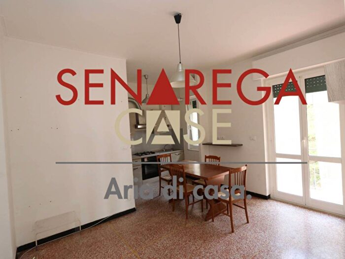 Appartamento trilocale in affitto in Via Struppa, Struppa, Genova