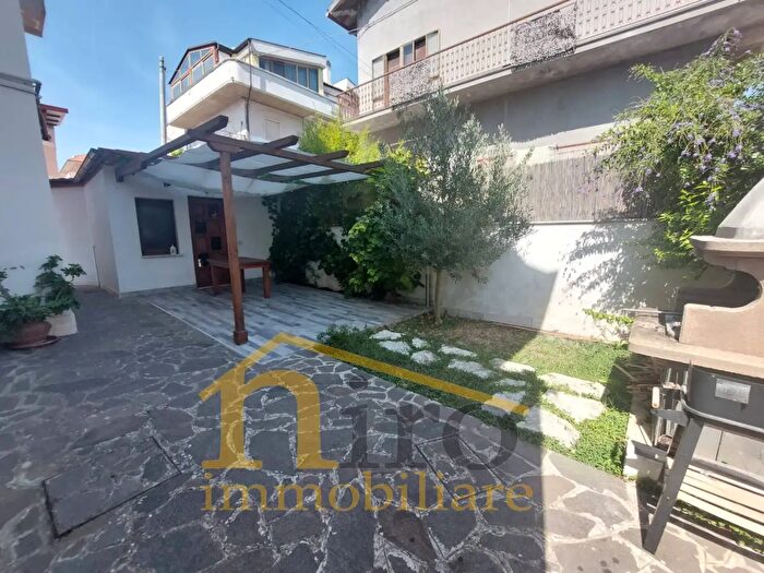 Appartamento quadrilocale in vendita in Via Salita Facciolini, Pescara