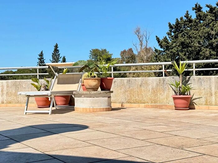 Appartamento trilocale in vendita in Via Filippo Maria Pugliese, Lecce