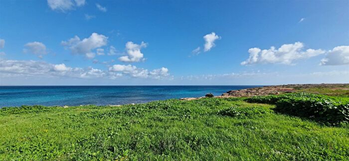 Casa quadrilocale in vendita in Viale dei Villini, Noto