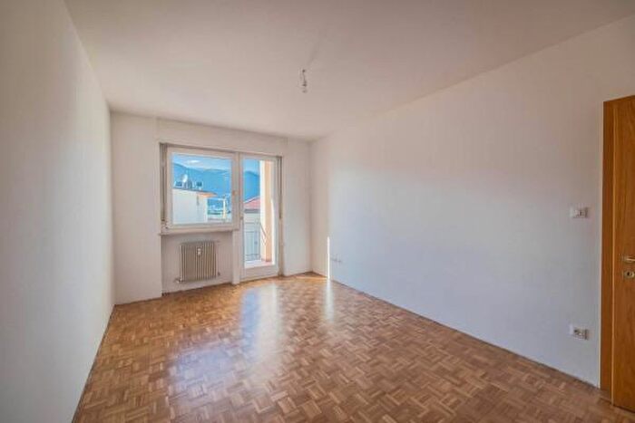 Appartamento trilocale in vendita in Via Franz Innerhofer, Laives