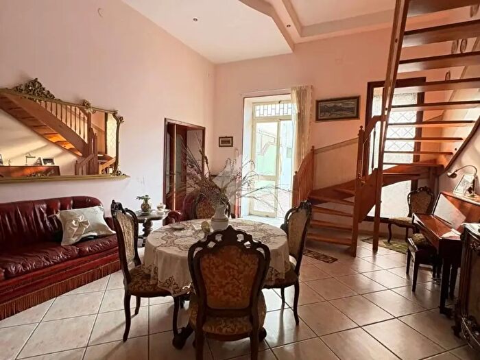 Casa quadrilocale in vendita in Via G dellAcquila, Afragola