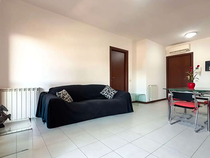 Appartamento bilocale in vendita in Via Barbagia, Selargius