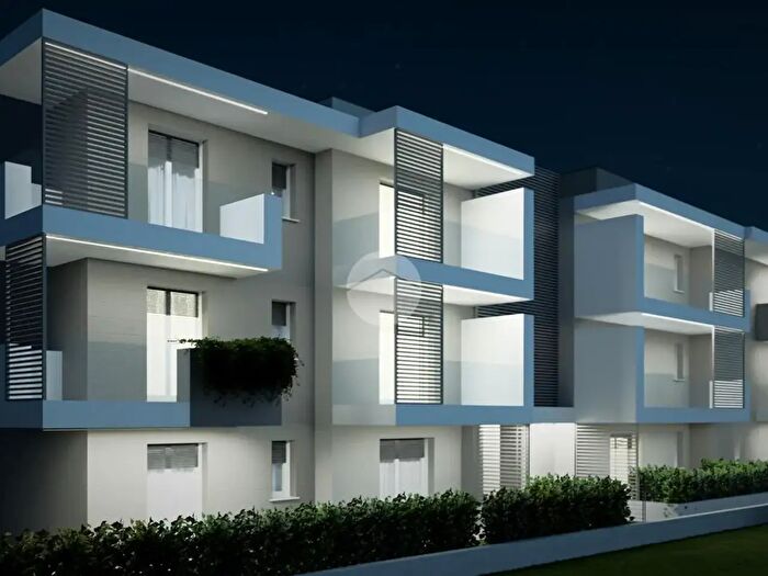 Appartamento bilocale in vendita in Via Crodarolo, Sarnico