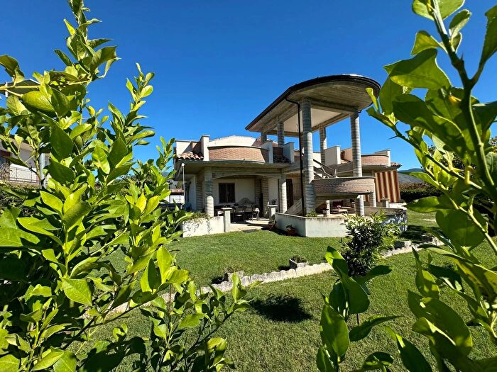 Casa trilocale in vendita in CastelluccioPiedimonte San Germano, Piedimonte San Germano