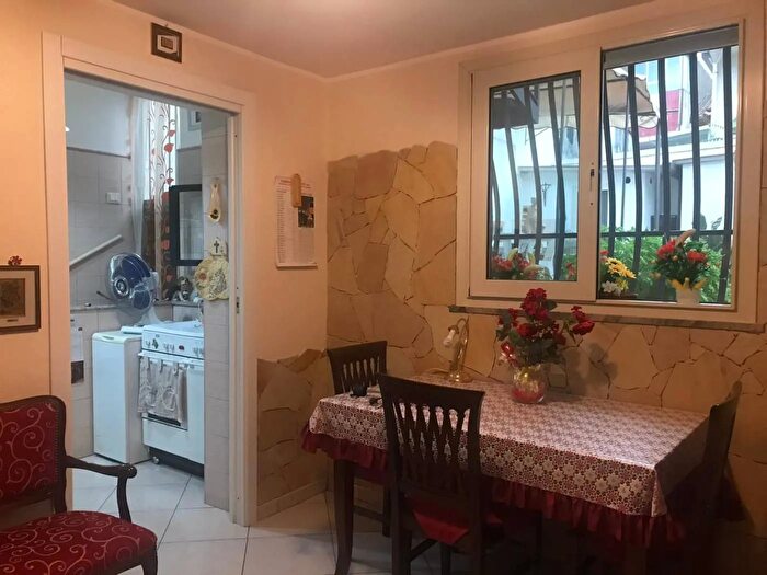 Casa trilocale in vendita in Giarre