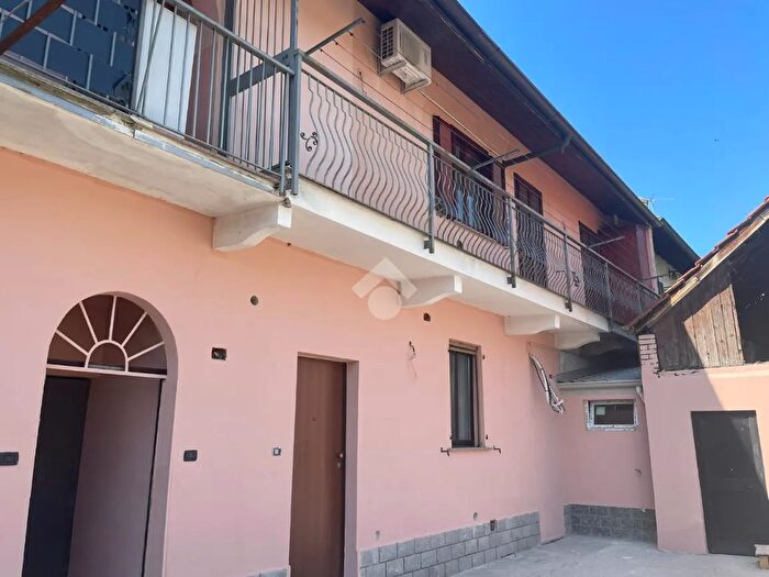 Appartamento bilocale in vendita in Via XX Settembre, Cardano Al Campo