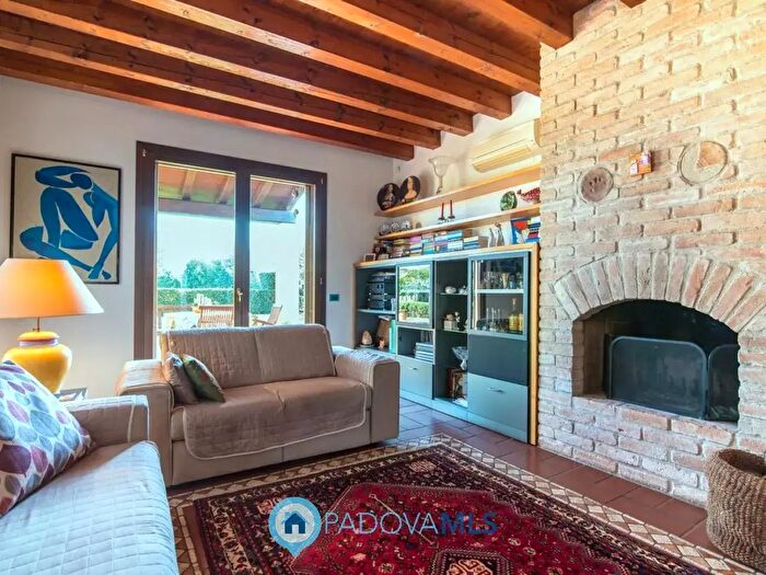 Casa con 11 locali in vendita in Via Fiorita Nuova, Cadoneghe