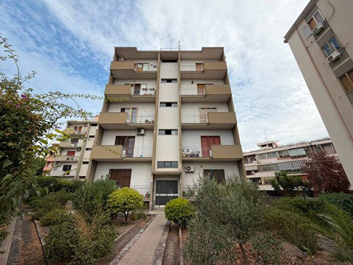 Appartamento con 5 locali in vendita in Via Antonio Pacinotti, Garibaldi Nesima, Catania