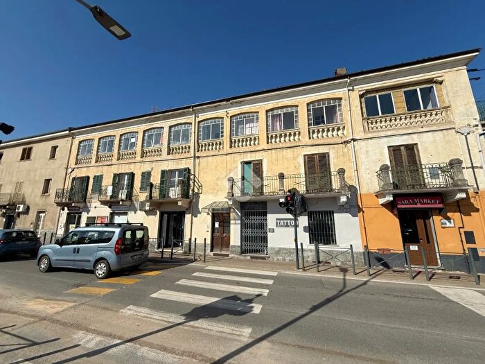 Appartamento quadrilocale in vendita in Via Pacchiotti, Giaveno