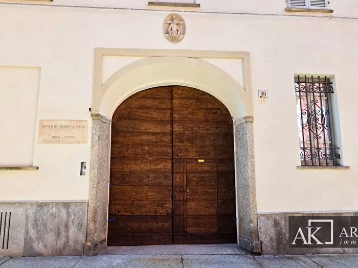 Case in Vendita e in Affitto - 2