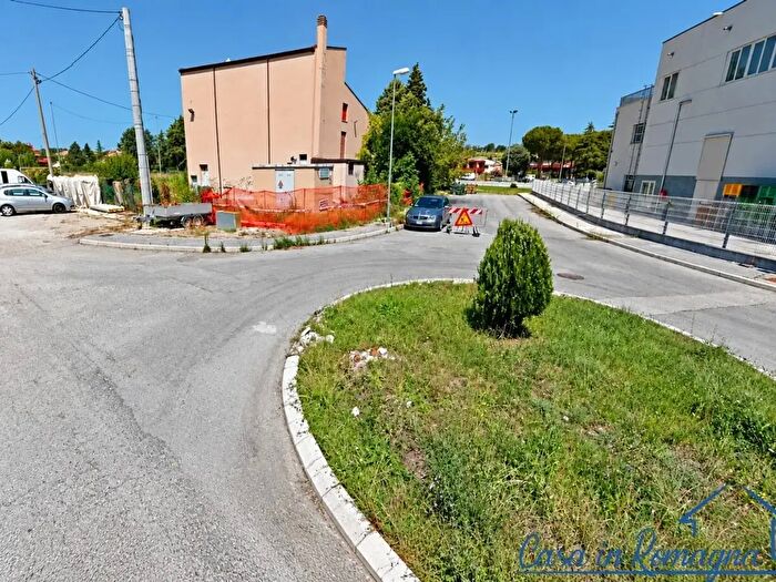 Casa con 6 locali in vendita in Via Torquato Tasso, Cattolica