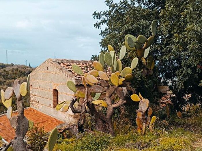 Casa trilocale in vendita in Strada Statale Orto Liuzzo, Messina