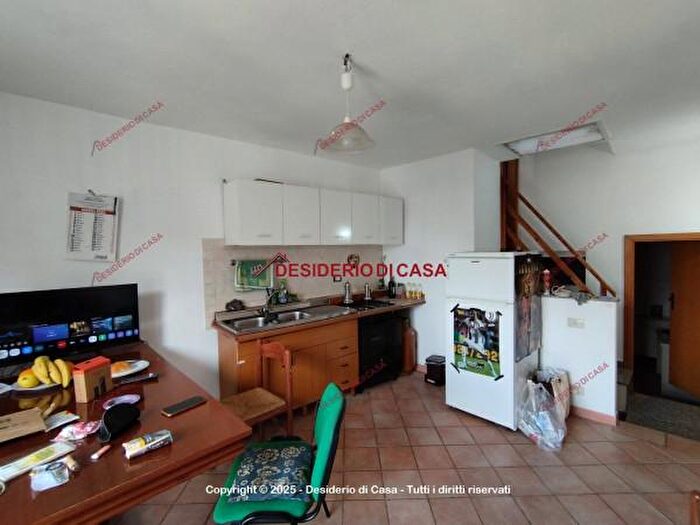 Casa trilocale in vendita in Via Giuseppe Garibaldi, Petralia Sottana