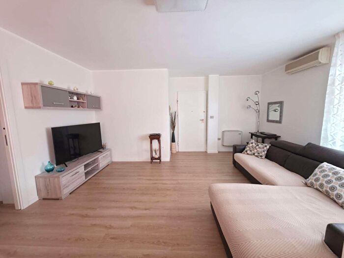 Appartamento trilocale in vendita in Conversano